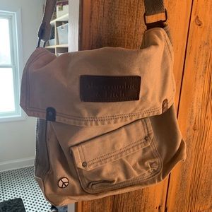 Gray Abercrombie & Fitch shoulder bag